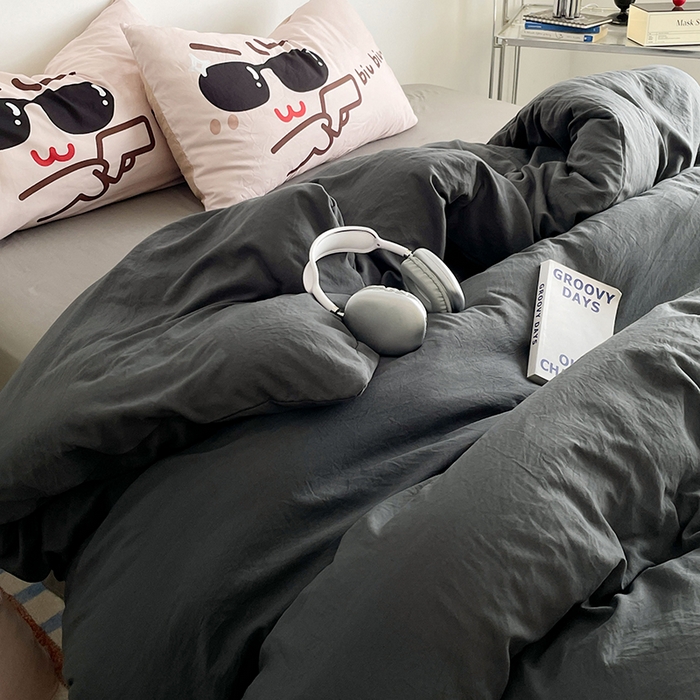 91家纺网 家纺一手货源 找家纺 优卡迪家纺馆 2025新款A类亲肤水洗棉大眼萌纯色混搭四件套 大眼萌-深浅灰