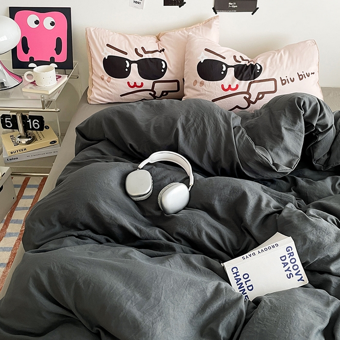 91家纺网 家纺一手货源 找家纺 优卡迪家纺馆 2025新款A类亲肤水洗棉大眼萌纯色混搭四件套 大眼萌-深浅灰