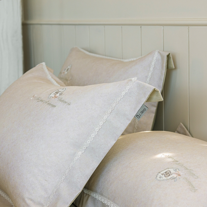 91家纺网 家纺一手货源 找家纺 巧玲珑 20025新款工艺款刺绣绣花加厚天丝棉四件套 寻梦-米黄