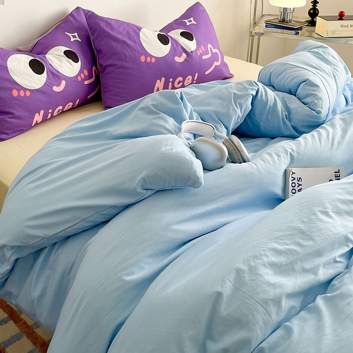 91家纺网 家纺一手货源 找家纺 优卡迪家纺馆 2025新款A类亲肤水洗棉大眼萌纯色混搭四件套 大眼萌-天蓝黄