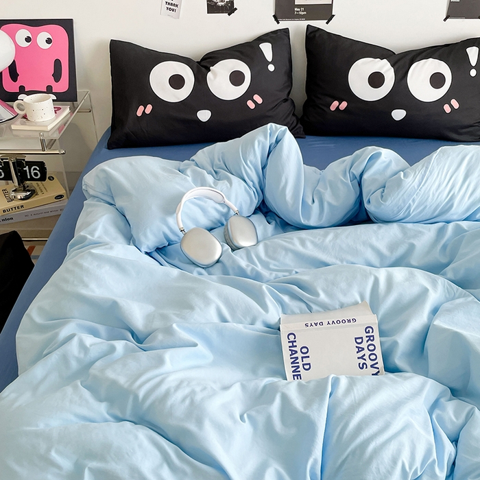 91家纺网 家纺一手货源 找家纺 优卡迪家纺馆 2025新款A类亲肤水洗棉大眼萌纯色混搭四件套 大眼萌-天蓝灰