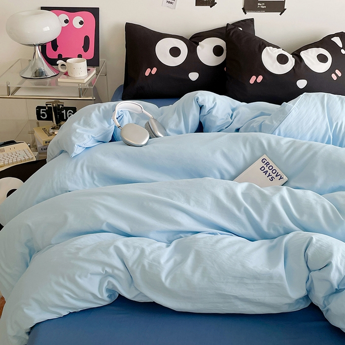 91家纺网 家纺一手货源 找家纺 优卡迪家纺馆 2025新款A类亲肤水洗棉大眼萌纯色混搭四件套 大眼萌-天蓝灰