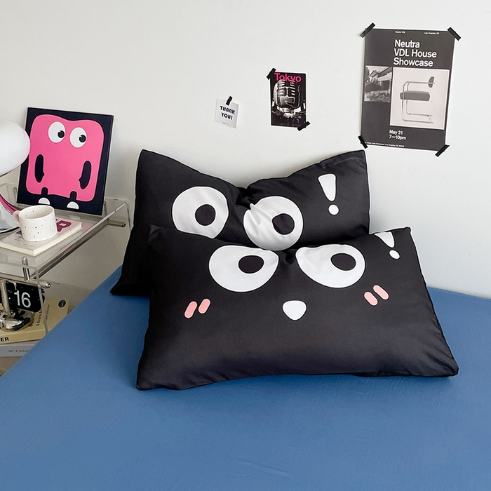 91家纺网 家纺一手货源 找家纺 优卡迪家纺馆 2025新款A类亲肤水洗棉大眼萌纯色混搭四件套 大眼萌-天蓝灰