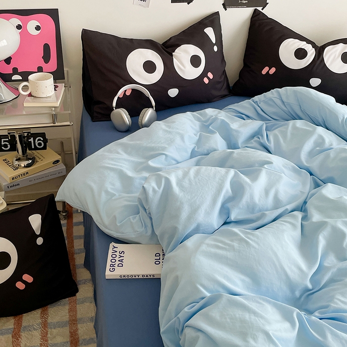 91家纺网 家纺一手货源 找家纺 优卡迪家纺馆 2025新款A类亲肤水洗棉大眼萌纯色混搭四件套 大眼萌-天蓝灰