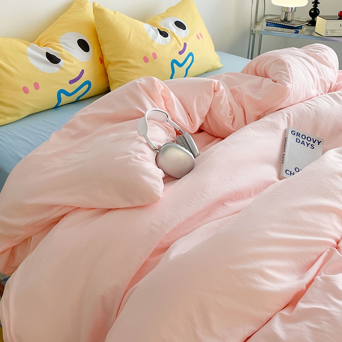 91家纺网 家纺一手货源 找家纺 优卡迪家纺馆 2025新款A类亲肤水洗棉大眼萌纯色混搭四件套 大眼萌-玉粉蓝