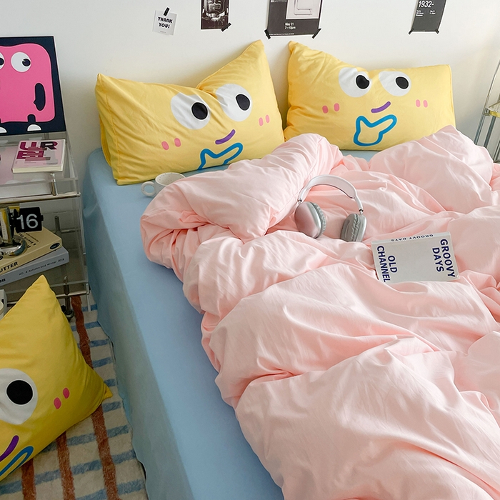 91家纺网 家纺一手货源 找家纺 优卡迪家纺馆 2025新款A类亲肤水洗棉大眼萌纯色混搭四件套 大眼萌-玉粉蓝