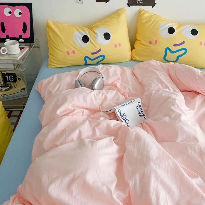 91家纺网 家纺一手货源 找家纺 优卡迪家纺馆 2025新款A类亲肤水洗棉大眼萌纯色混搭四件套 大眼萌-玉粉蓝