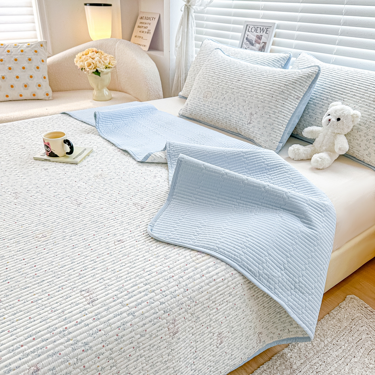 91家纺网 家纺一手货源 找家纺 橘夏家纺 2025新款全棉床盖三件套蓝心兔