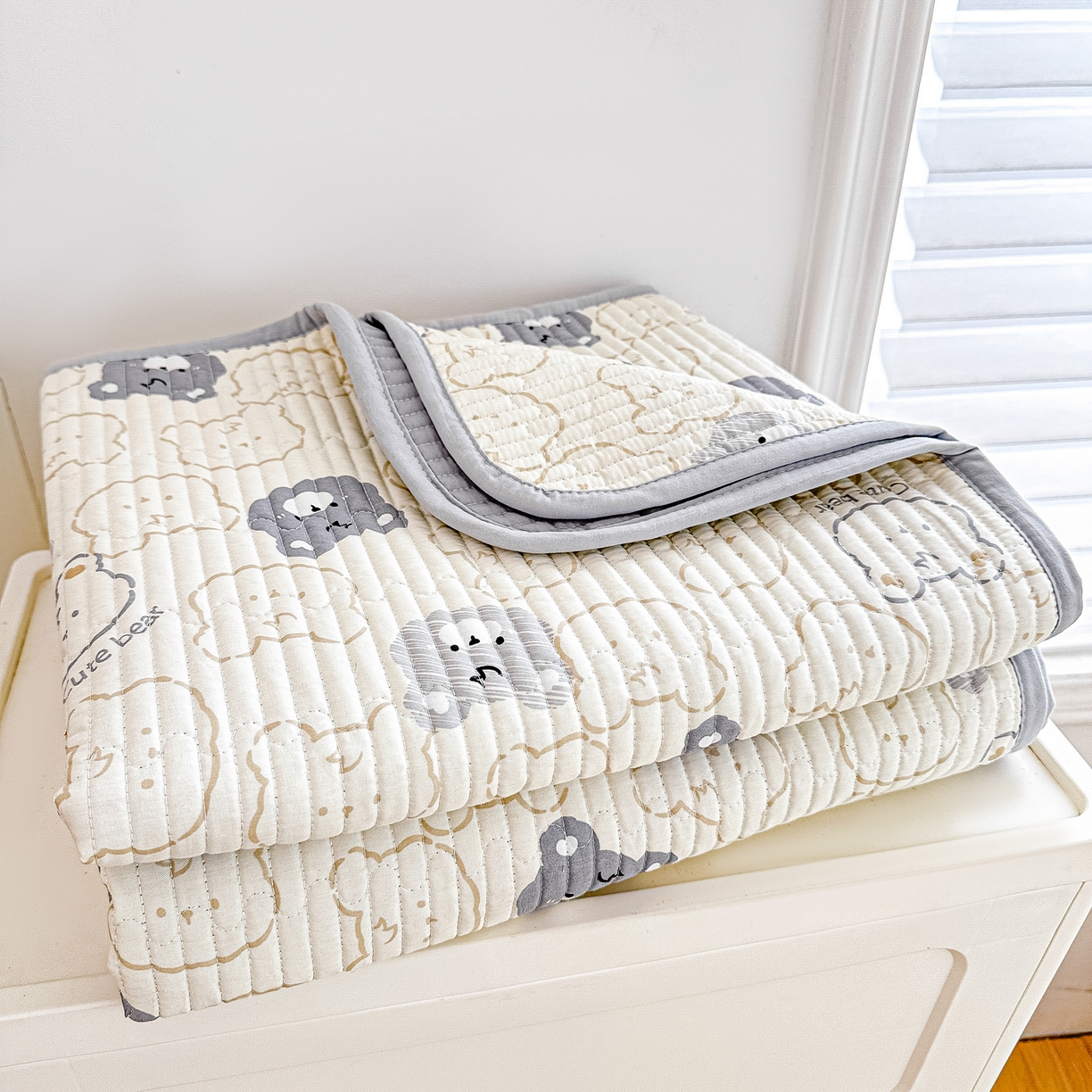 91家纺网 家纺一手货源 找家纺 橘夏家纺 2025新款全棉床盖三件套影子熊