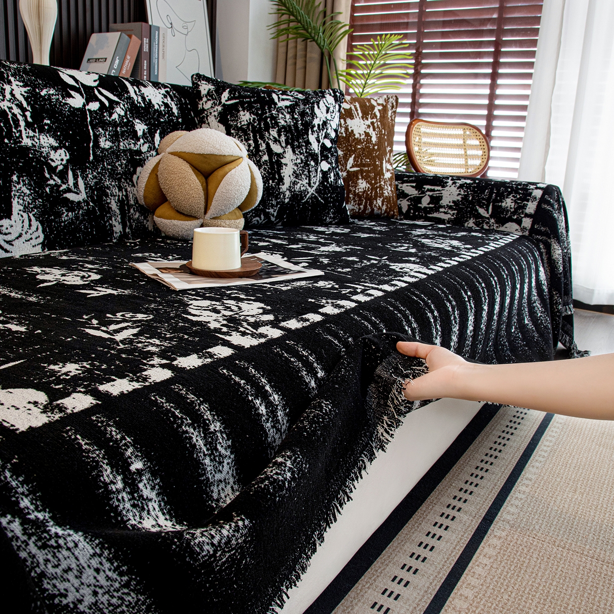 91家纺网 家纺一手货源 找家纺 沐沐家纺 2026新款花溪沙发巾 黑色