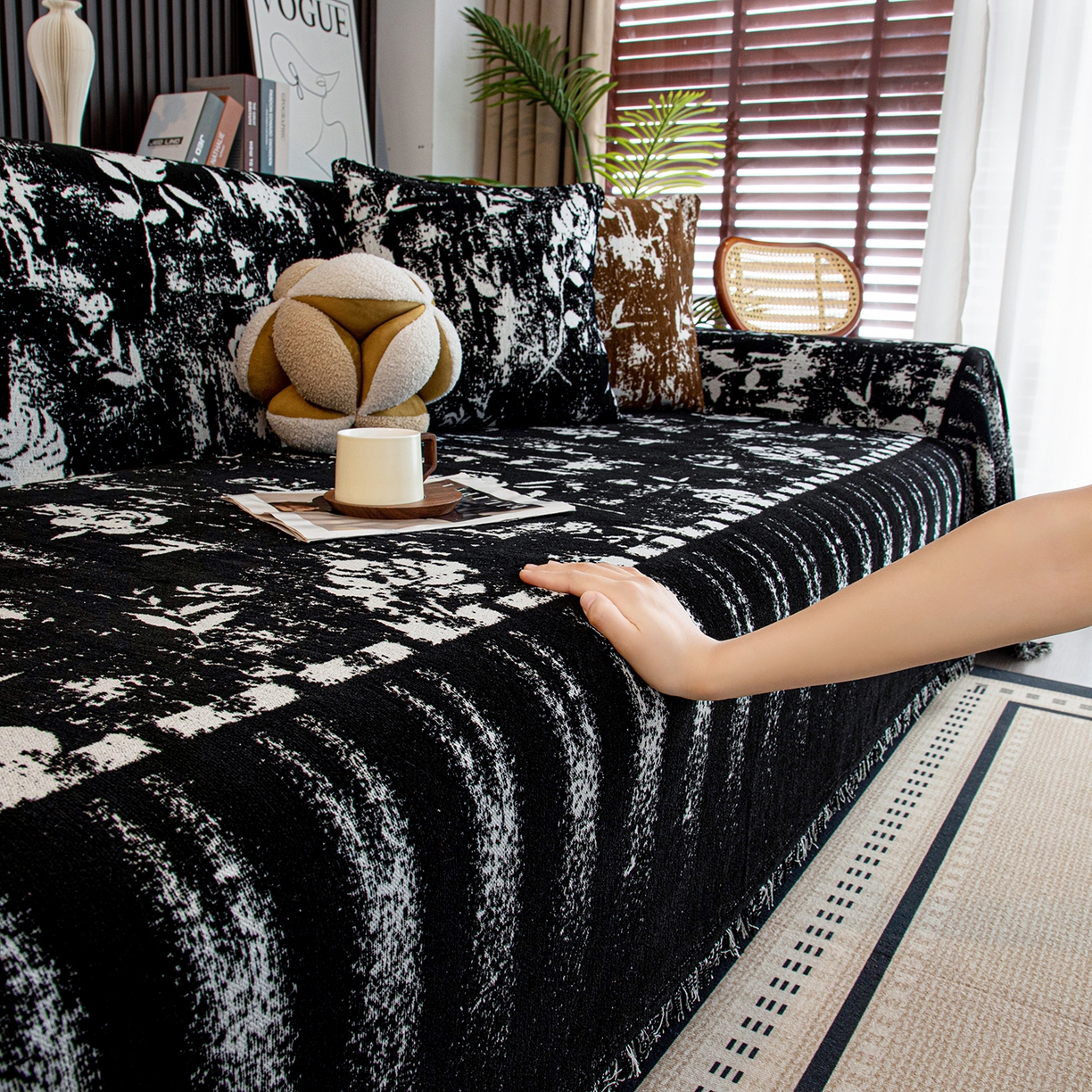 91家纺网 家纺一手货源 找家纺 沐沐家纺 2026新款花溪沙发巾 黑色