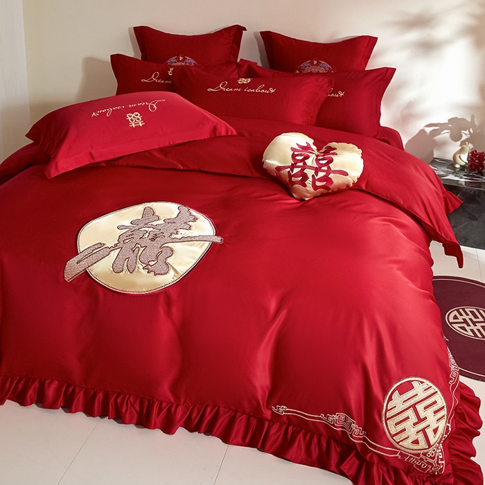 91家纺网 家纺一手货源 找家纺 玉雅家纺 2025新款水洗冰丝刺绣床裙款婚庆四件套 床裙款-喜临门