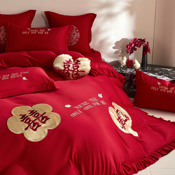 91家纺网 家纺一手货源 找家纺 玉雅家纺 2025新款水洗冰丝刺绣床裙款婚庆四件套 床裙款-爱意浓