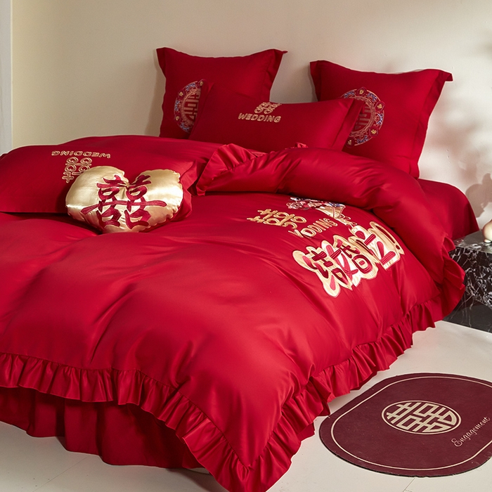 91家纺网 家纺一手货源 找家纺 玉雅家纺 2025新款水洗冰丝刺绣床裙款婚庆四件套 床裙款-我们结婚啦