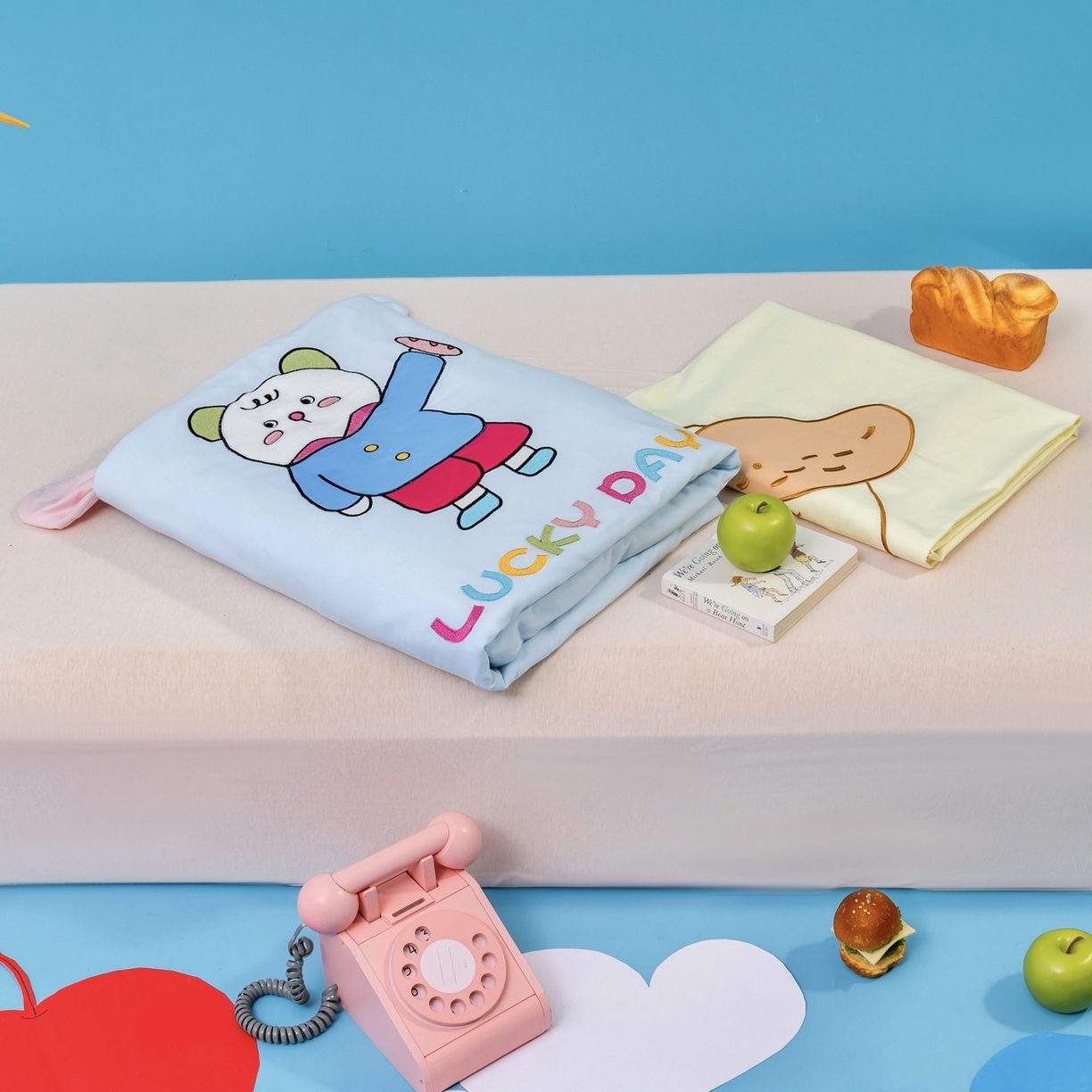 91家纺网 家纺一手货源 找家纺 （总）喜多兔儿童家纺 2025新款小梦幻纯棉针织棉紧密纺绣花幼儿园被子三件套