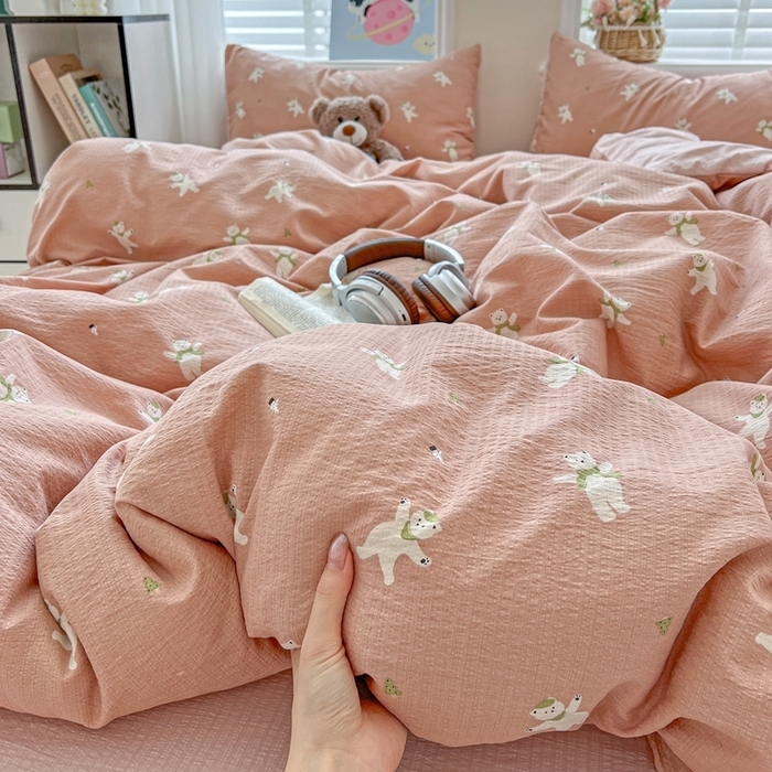 91家纺网 家纺一手货源 找家纺 （总）典曼家纺 2025新款云感皱皱双层纱四件套-简单款