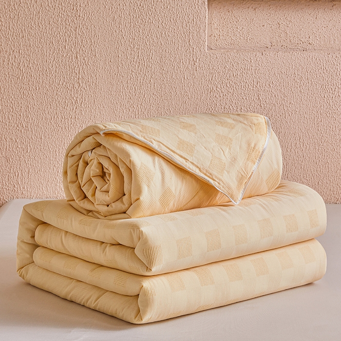 91家纺网 家纺一手货源 找家纺 （总）阳光被业 2024新款针织棉大豆抗菌纤维被