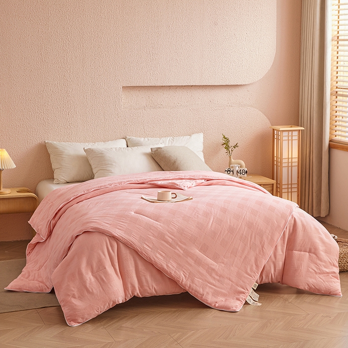 91家纺网 家纺一手货源 找家纺 阳光被业 2025新款100%纯棉提花子母被冬被全棉大豆被春秋被学生夏被四季棉被 玉色