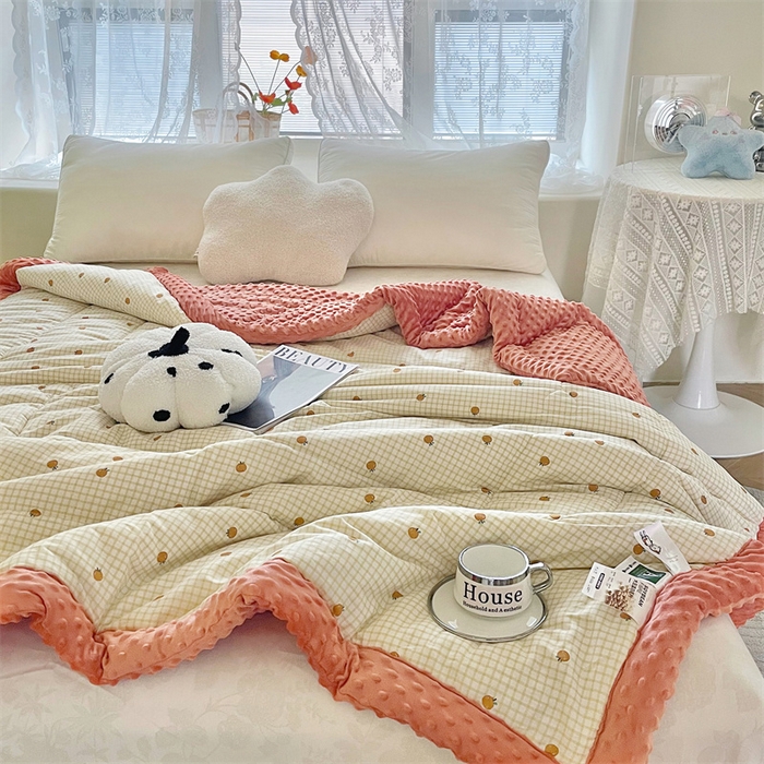 91家纺网 家纺一手货源 找家纺 芙绣2025新款A类全棉印花豆豆绒被空调被豆豆毯学生单品居家办公室 元气橙子