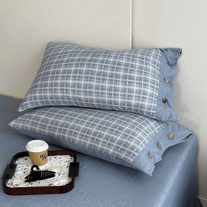 91家纺网 家纺一手货源 找家纺 漫仙阁家纺 2025秋冬新品加厚高克重复古风双层纱印花四件套 格颂