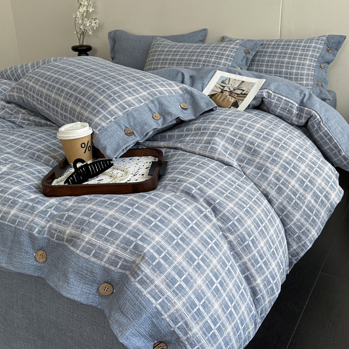 91家纺网 家纺一手货源 找家纺 漫仙阁家纺 2025秋冬新品加厚高克重复古风双层纱印花四件套 格颂