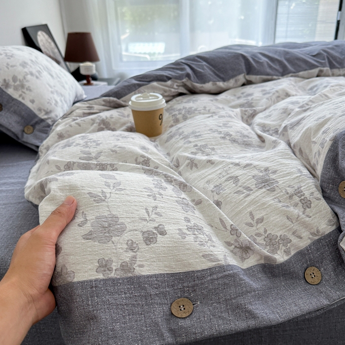 91家纺网 家纺一手货源 找家纺 漫仙阁家纺 2025秋冬新品加厚高克重复古风双层纱印花四件套 花之舞