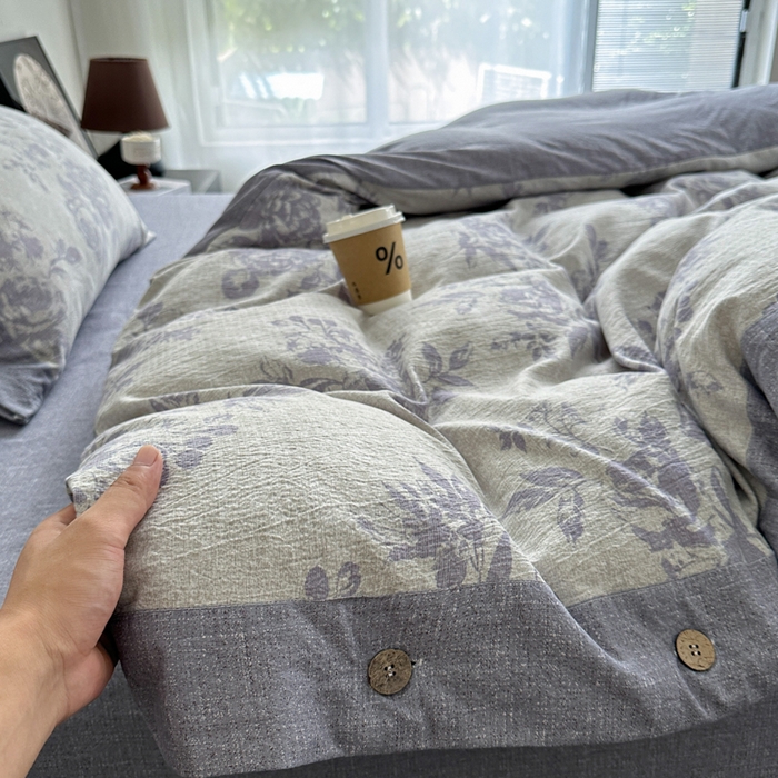 91家纺网 家纺一手货源 找家纺 漫仙阁家纺 2025秋冬新品加厚高克重复古风双层纱印花四件套 露娜