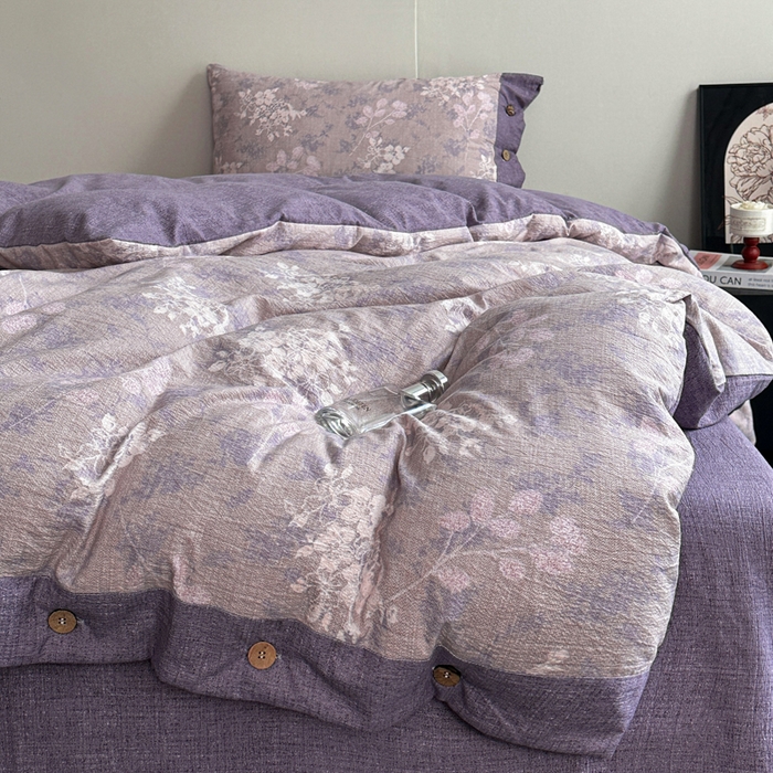 91家纺网 家纺一手货源 找家纺 漫仙阁家纺 2025秋冬新品加厚高克重复古风双层纱印花四件套 曼妙花园-紫