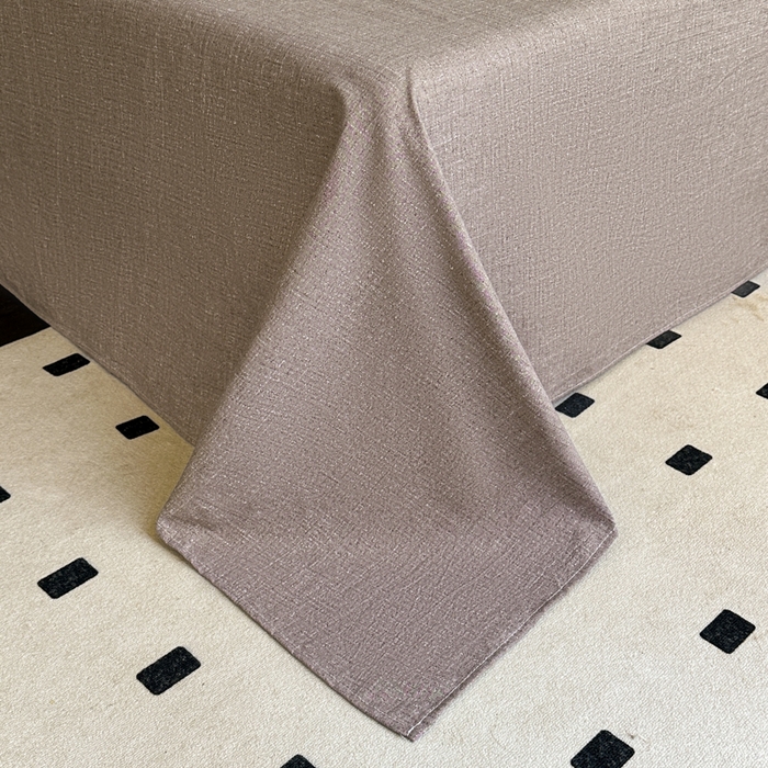 91家纺网 家纺一手货源 找家纺 漫仙阁家纺 2025秋冬新品加厚高克重复古风双层纱印花四件套 梅花颂