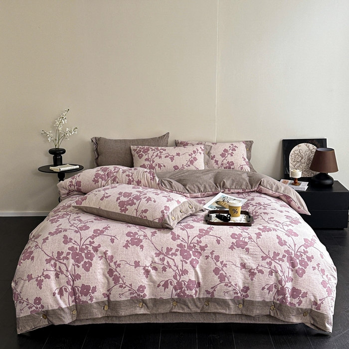 91家纺网 家纺一手货源 找家纺 漫仙阁家纺 2025秋冬新品加厚高克重复古风双层纱印花四件套 梅花颂