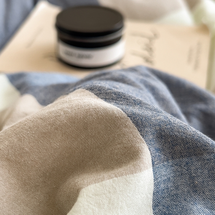 91家纺网 家纺一手货源 找家纺 宝士康家纺 2025新品10A抗菌无印风学生季春秋被/被芯/跨境/外贸 深蓝大格