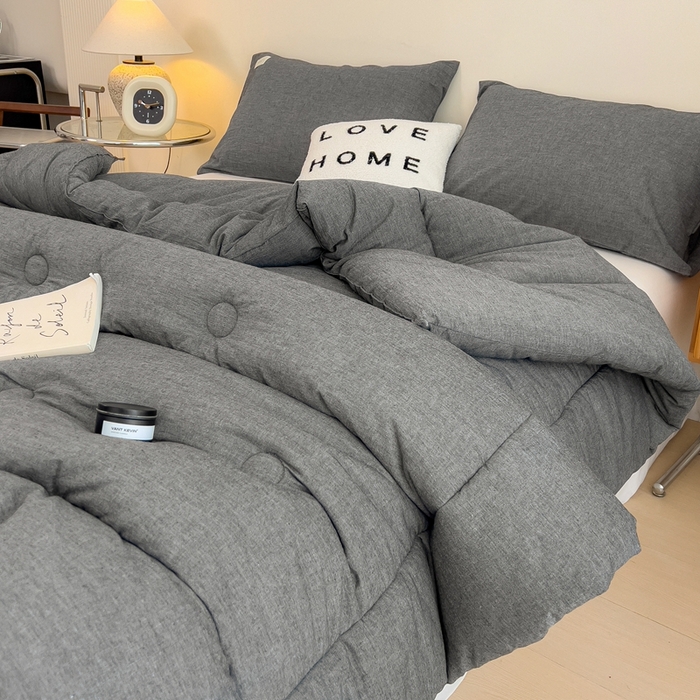 91家纺网 家纺一手货源 找家纺 宝士康家纺 2025新品10A抗菌无印风学生季春秋被/被芯/跨境/外贸 低调灰