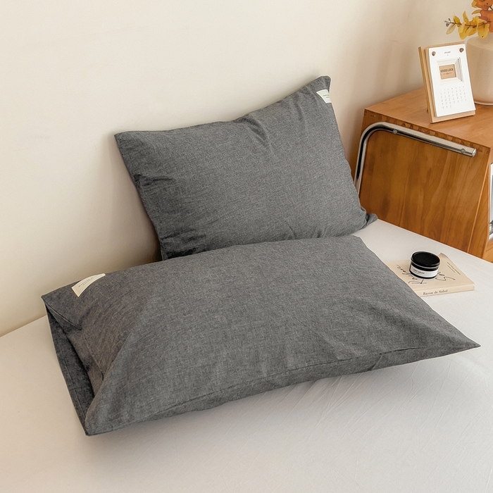 91家纺网 家纺一手货源 找家纺 宝士康家纺 2025新品10A抗菌无印风学生季春秋被/被芯/跨境/外贸 低调灰