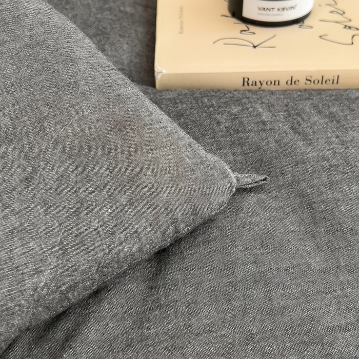 91家纺网 家纺一手货源 找家纺 宝士康家纺 2025新品10A抗菌无印风学生季春秋被/被芯/跨境/外贸 低调灰