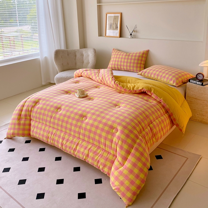 91家纺网 家纺一手货源 找家纺 宝士康家纺 2025新品10A抗菌无印风学生季春秋被/被芯/跨境/外贸 黄粉中格