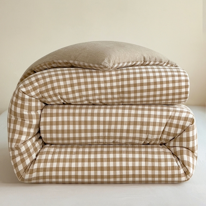 91家纺网 家纺一手货源 找家纺 宝士康家纺 2025新品10A抗菌无印风学生季春秋被/被芯/跨境/外贸 咖小格