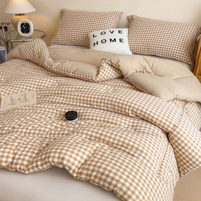 91家纺网 家纺一手货源 找家纺 宝士康家纺 2025新品10A抗菌无印风学生季春秋被/被芯/跨境/外贸 咖小格