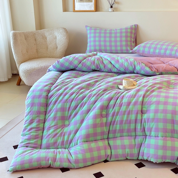 91家纺网 家纺一手货源 找家纺 宝士康家纺 2025新品10A抗菌无印风学生季春秋被/被芯/跨境/外贸 绿野中格