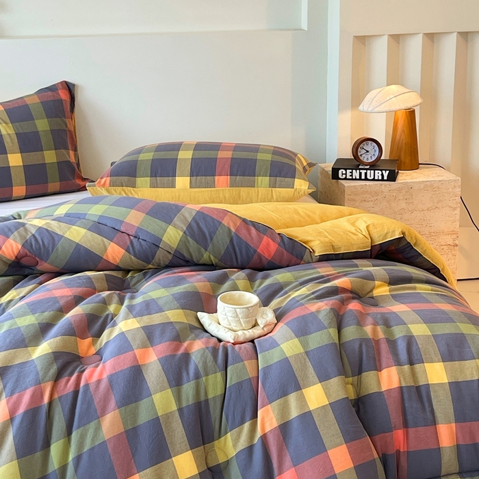 91家纺网 家纺一手货源 找家纺 宝士康家纺 2025新品10A抗菌无印风学生季春秋被/被芯/跨境/外贸 牛油果双拼