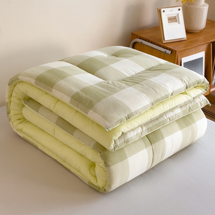 91家纺网 家纺一手货源 找家纺 宝士康家纺 2025新品10A抗菌无印风学生季春秋被/被芯/跨境/外贸 清雅中格