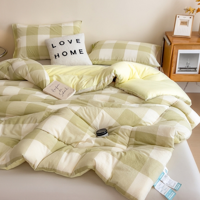 91家纺网 家纺一手货源 找家纺 宝士康家纺 2025新品10A抗菌无印风学生季春秋被/被芯/跨境/外贸 清雅中格