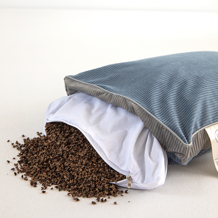 91家纺网 家纺一手货源 找家纺 枕之坊 2025新款灯芯绒荞麦壳护颈枕枕头枕芯 灯芯绒-蓝 30x50cm/只