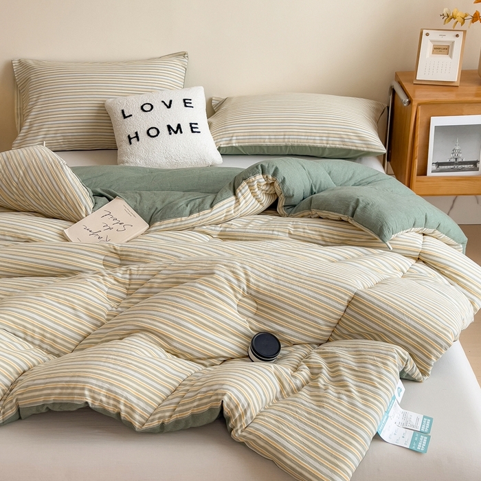 91家纺网 家纺一手货源 找家纺 宝士康家纺 2025新品10A抗菌无印风学生季春秋被/被芯/跨境/外贸 小绿条