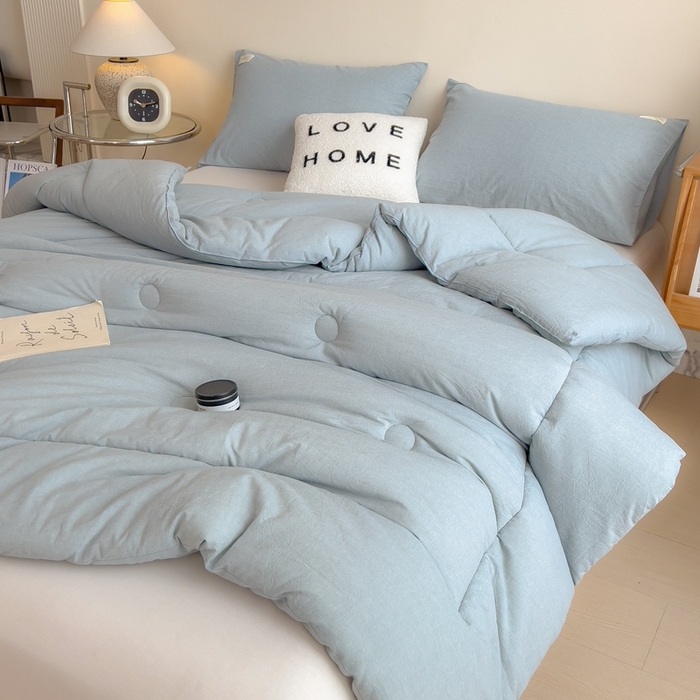 91家纺网 家纺一手货源 找家纺 宝士康家纺 2025新品10A抗菌无印风学生季春秋被/被芯/跨境/外贸 优雅蓝