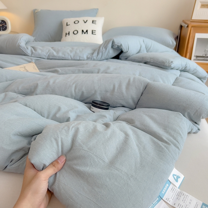 91家纺网 家纺一手货源 找家纺 宝士康家纺 2025新品10A抗菌无印风学生季春秋被/被芯/跨境/外贸 优雅蓝