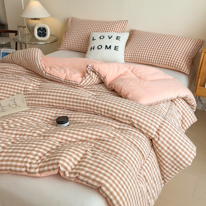 91家纺网 家纺一手货源 找家纺 宝士康家纺 2025新品10A抗菌无印风学生季春秋被/被芯/跨境/外贸 玉小格