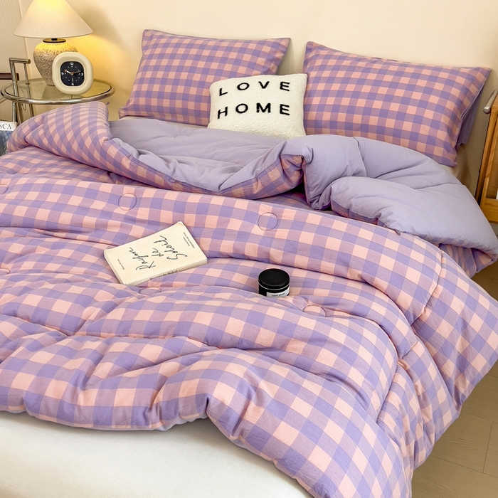 91家纺网 家纺一手货源 找家纺 宝士康家纺 2025新品10A抗菌无印风学生季春秋被/被芯/跨境/外贸 紫粉中格