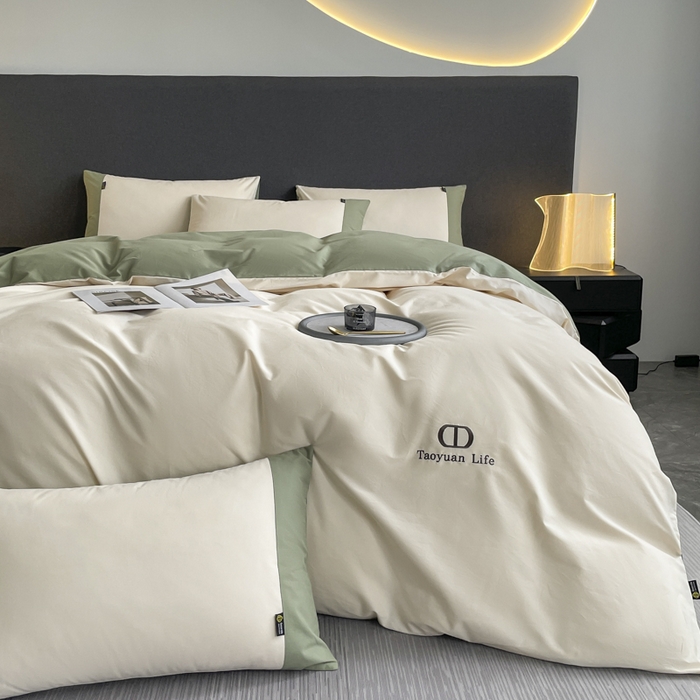 91家纺网 家纺一手货源 找家纺 桃园 长绒棉纯棉不掉毛磨毛四件套-莫兰迪 高端礼盒 莫兰迪-白绿色