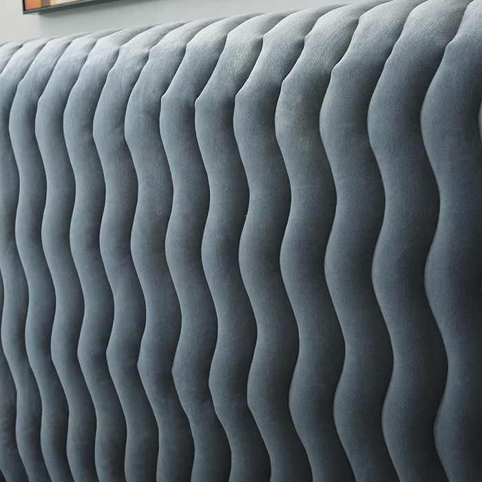 91家纺网 家纺一手货源 找家纺 怡源梦 2025新款亲肤舒适荷兰绒曲线床头罩 灰蓝