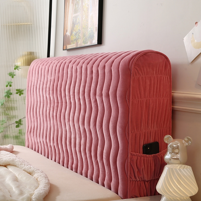 91家纺网 家纺一手货源 找家纺 怡源梦 2025新款亲肤舒适荷兰绒曲线床头罩 豆沙